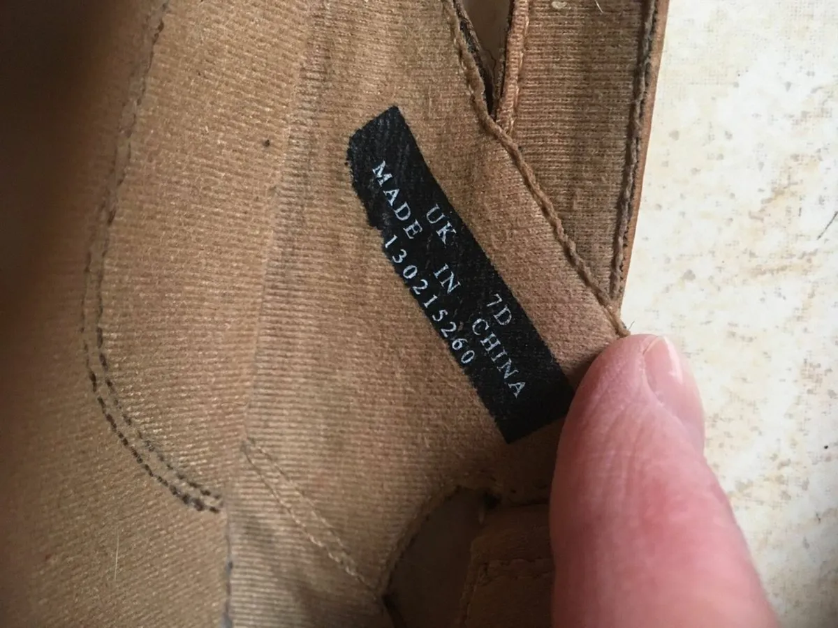 Clarks Leather Shoes, Size 7 - Image 3