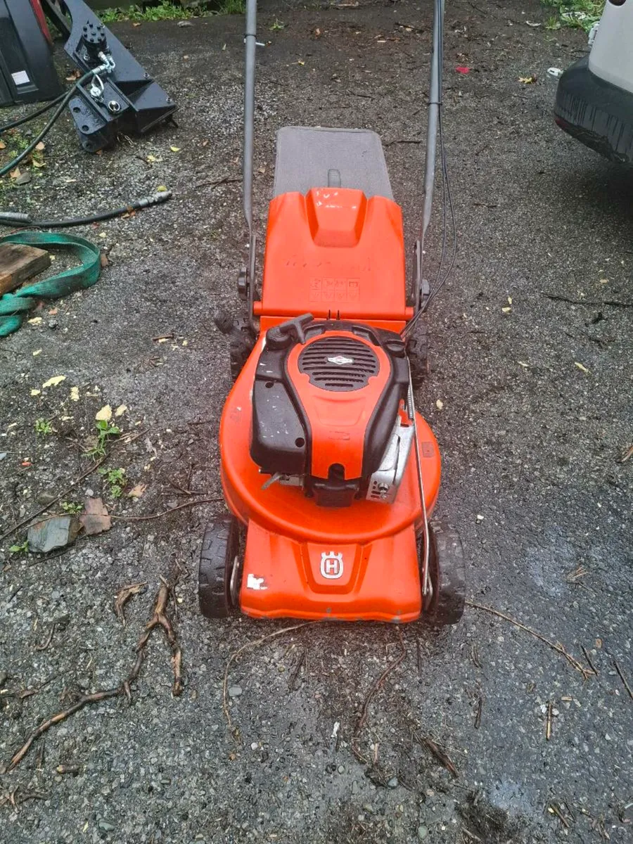 Husqvarna Lawnmower - Image 4