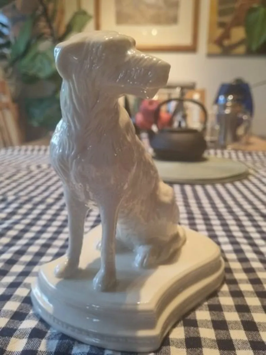 Belleek Collectors Society Limited Edition Dog - Image 2
