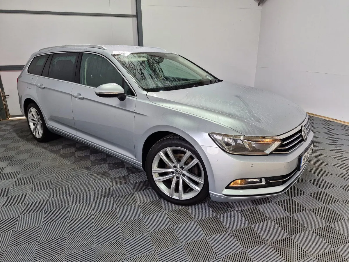 Volkswagen Passat Business 1.6 TDi Auto DSG - Image 2