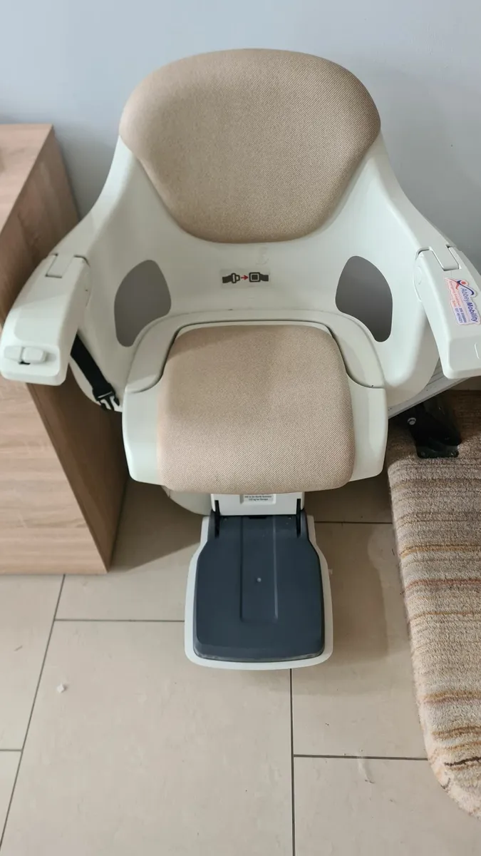 Stairlift - Image 2