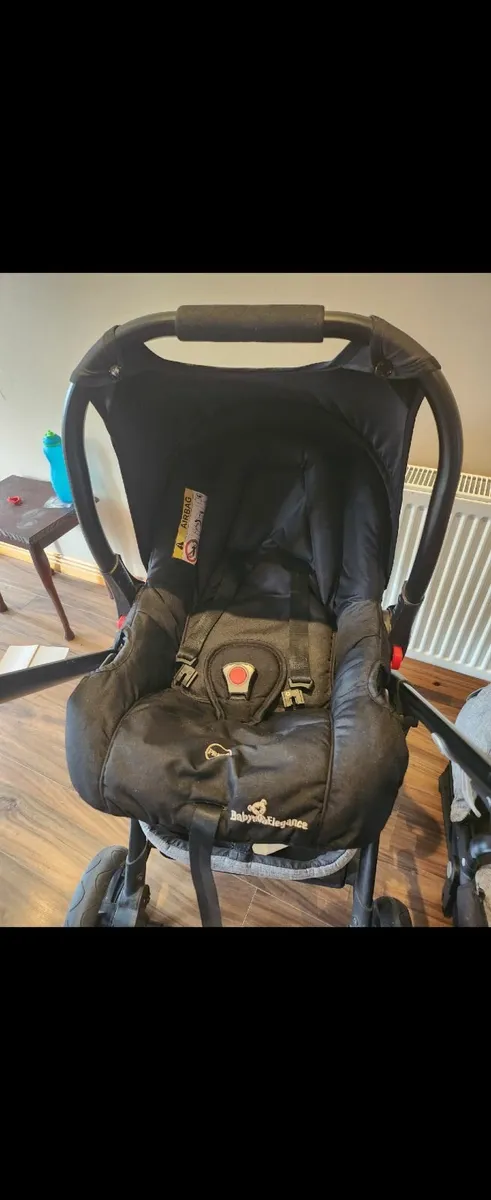Pushchair - Image 2