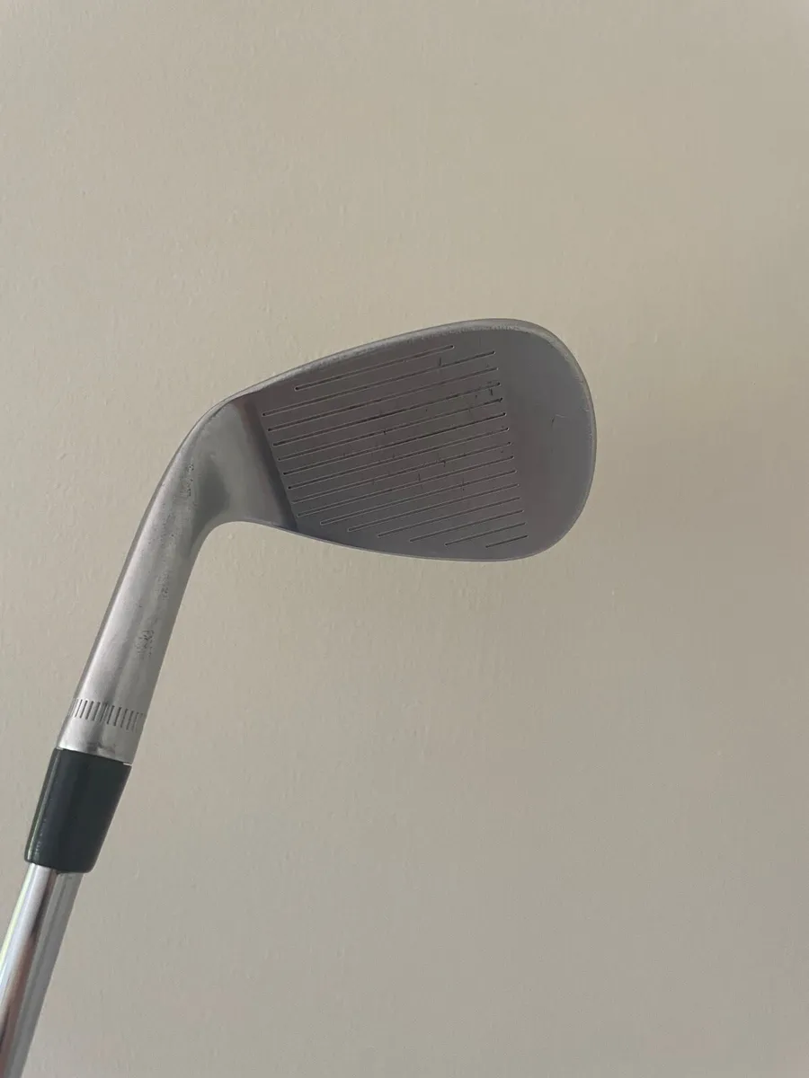 Callaway jaws 52 degree wedge - Image 2