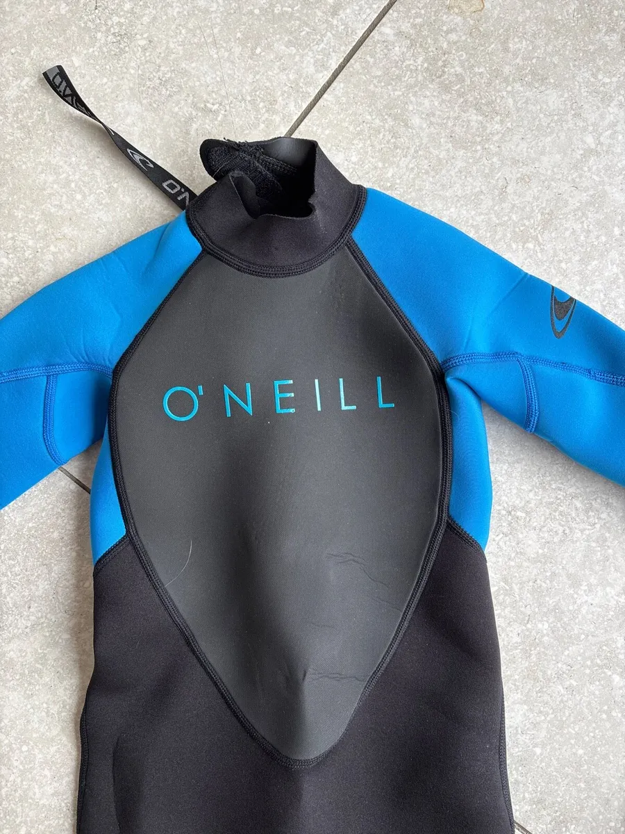 Child’s wetsuit - Image 2