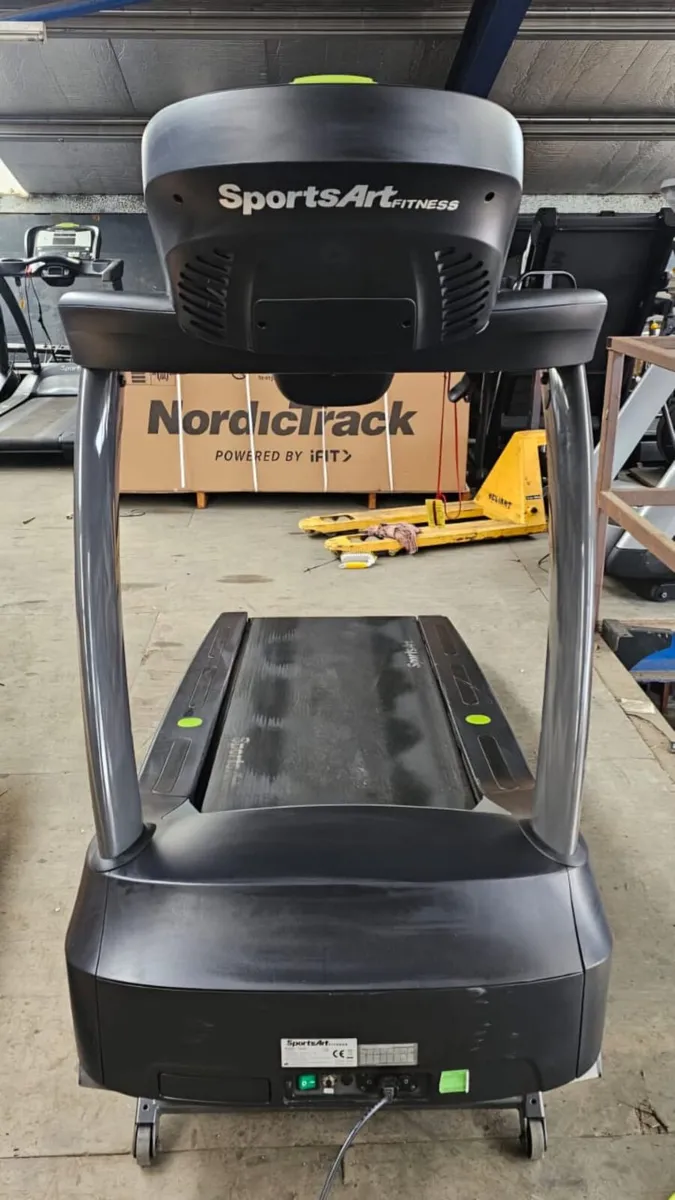 Sportsart t655s treadmill - Image 3