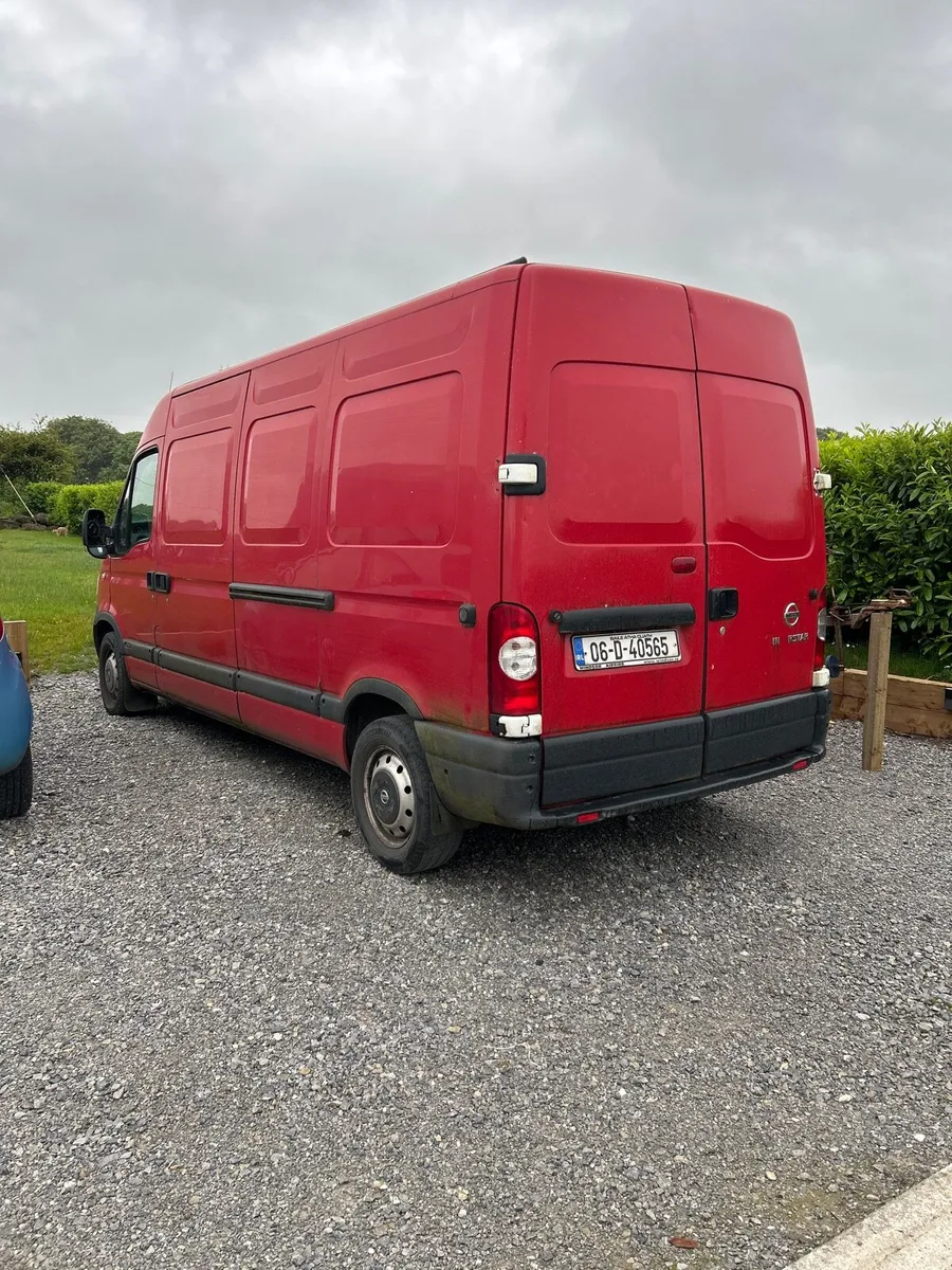 Van - Image 1