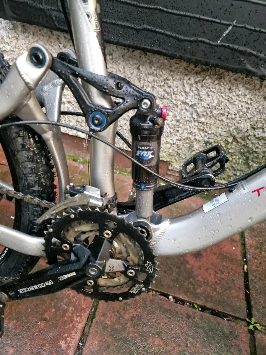 Giant bike - Image 3
