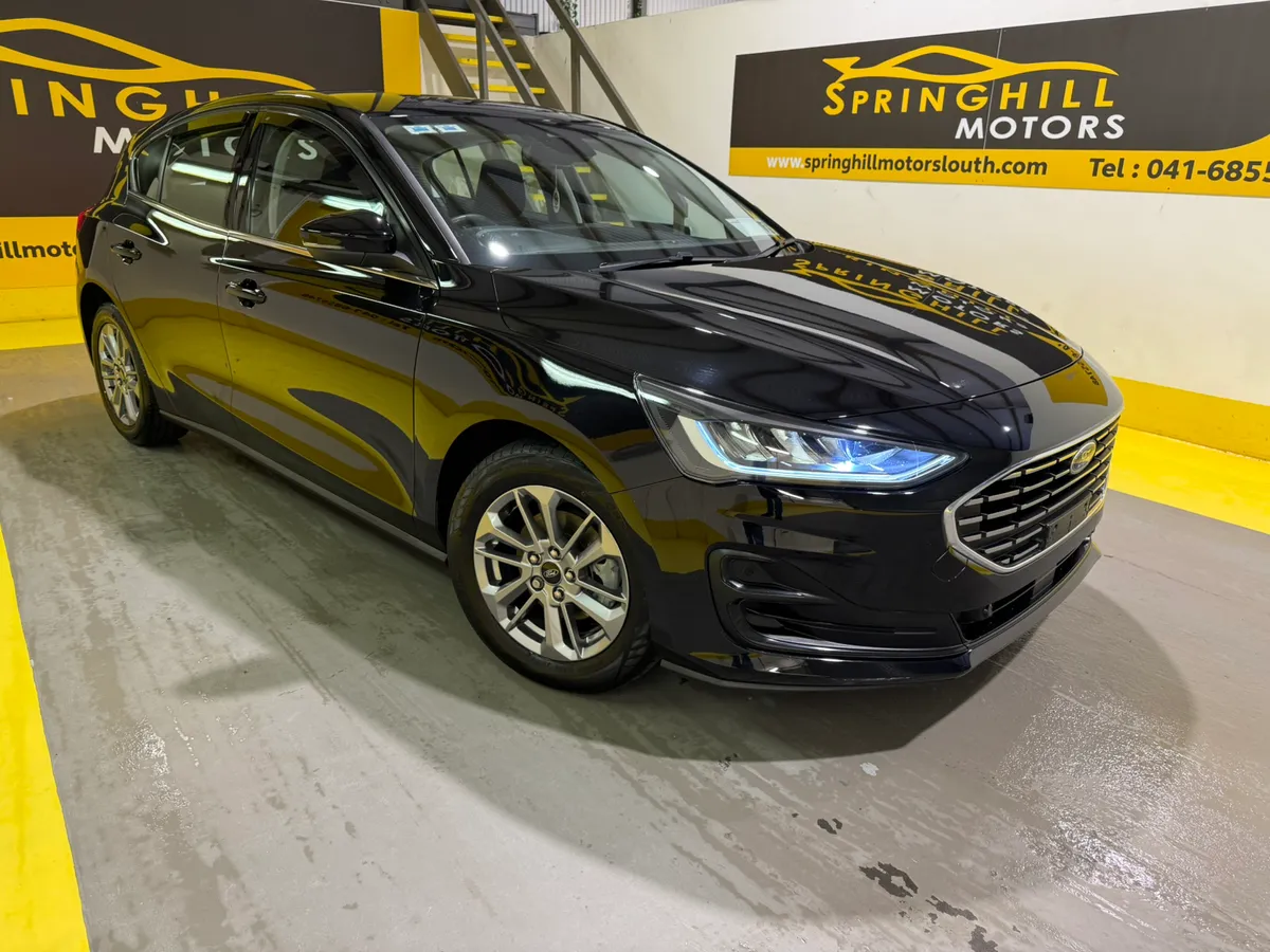 2022 Ford Focus MHEV 1.0T Titanium 125 BHP Petrol - Image 2