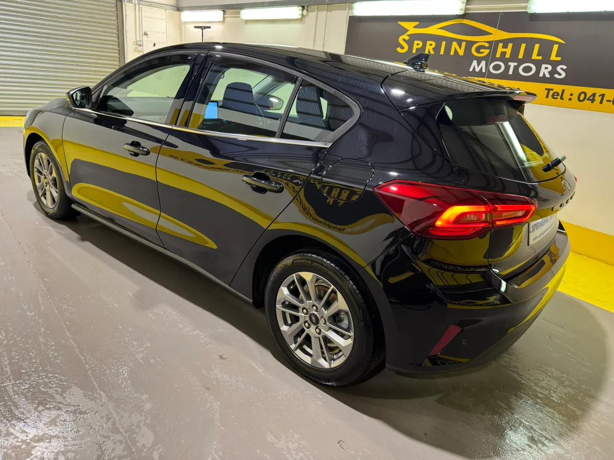 2022 Ford Focus MHEV 1.0T Titanium 125 BHP Petrol - Image 4
