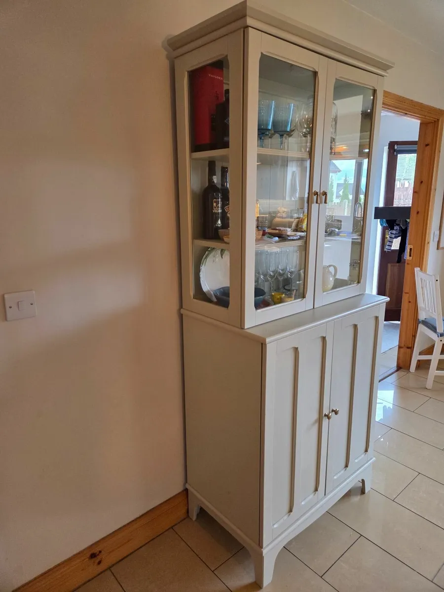 Kitchen cabinet - Image 3