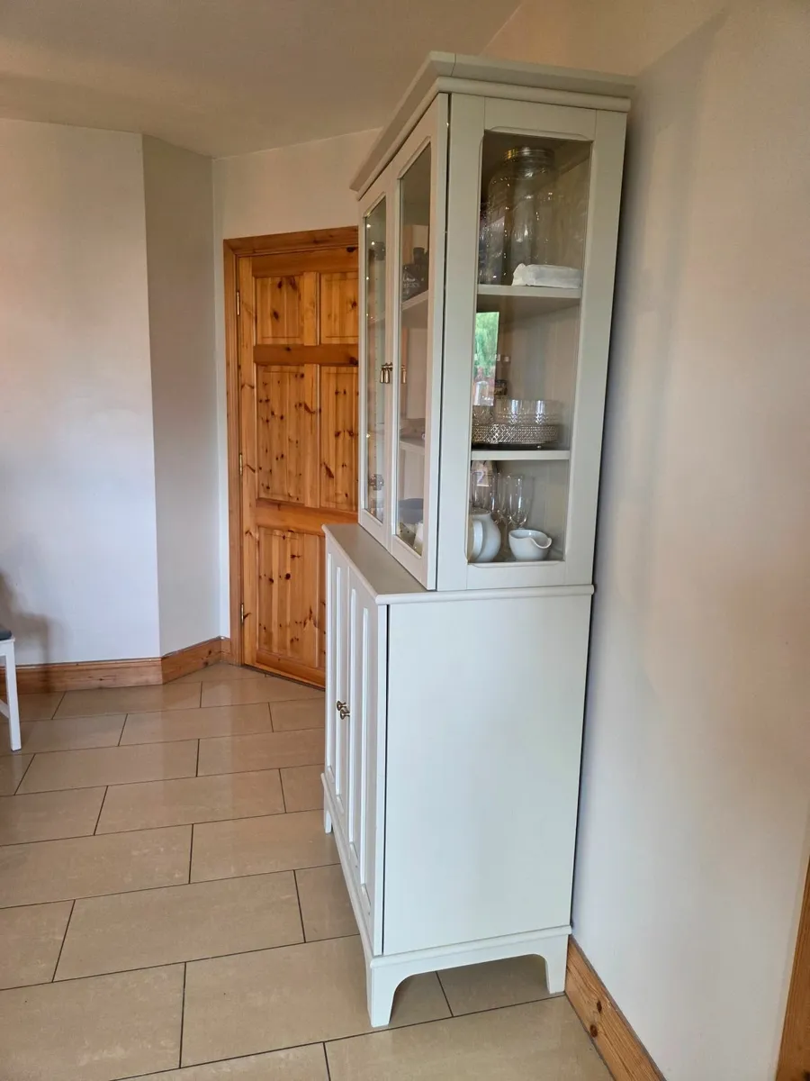 Kitchen cabinet - Image 4
