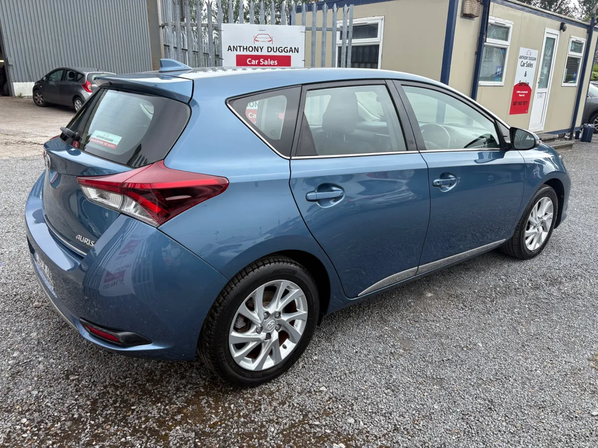2016 Toyota Auris 1.2 Luna - Image 3