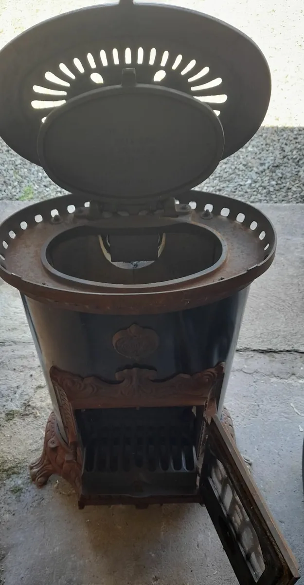 French Gobin Stove - Image 3