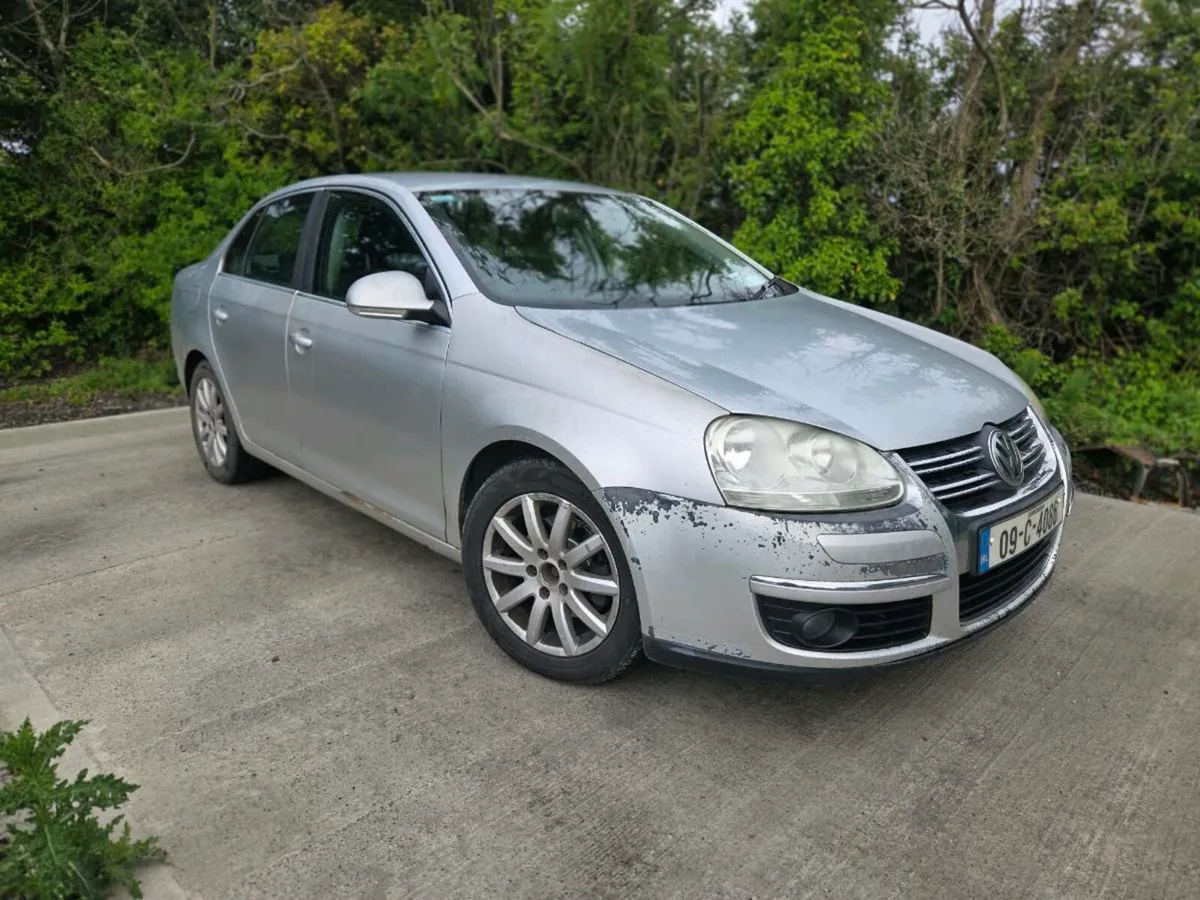 2009 VW Jetta - Image 2