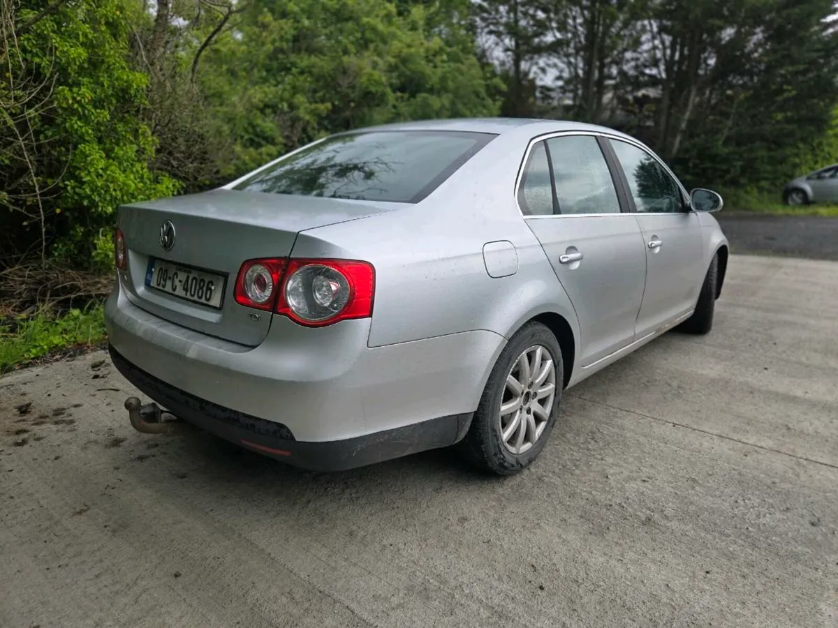 2009 VW Jetta - Image 3