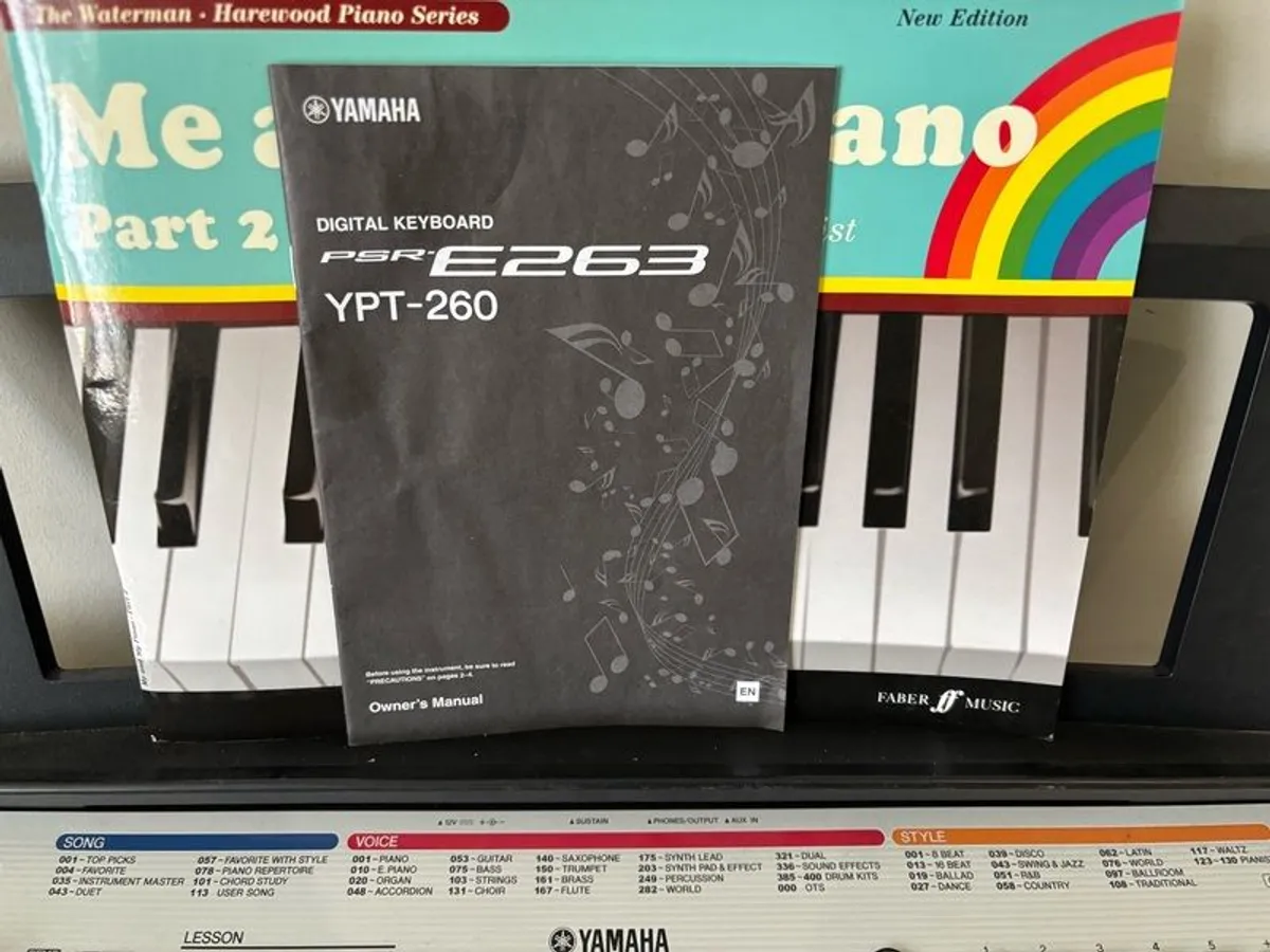 Yamaha Ypt-260 Portable Keyboard - Image 4