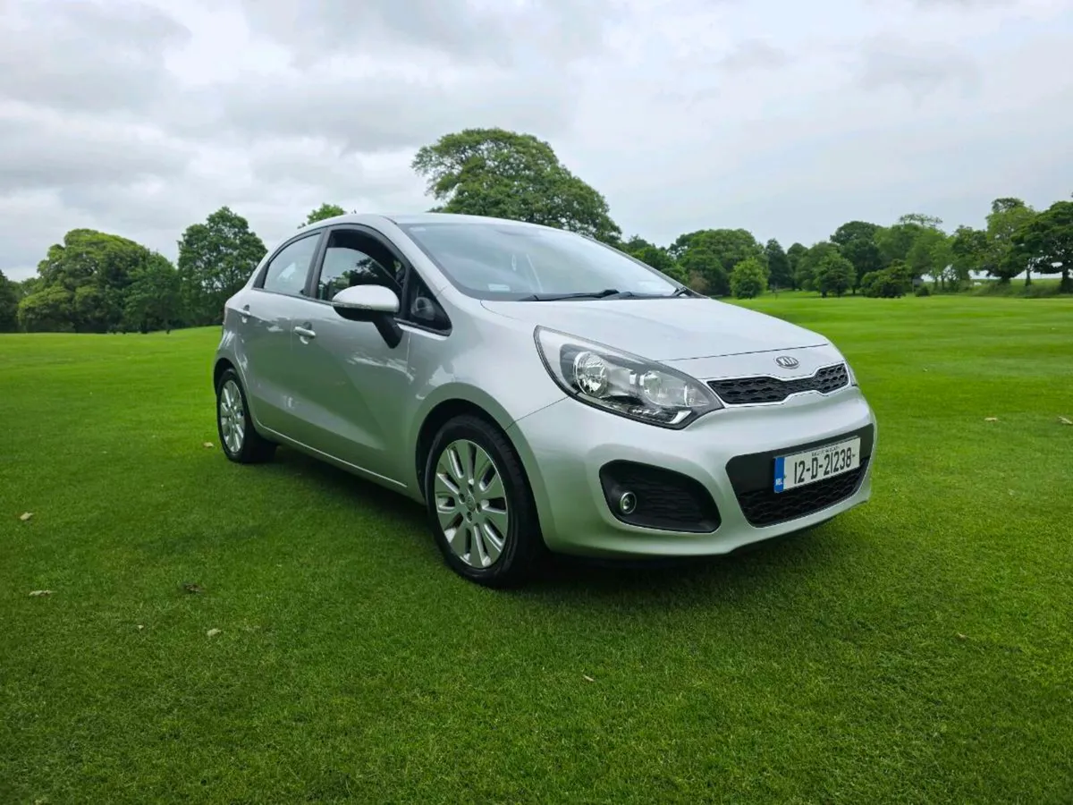 Kia rio ( NCT AND TAX ) ONLY 68 KILOMETERS !! - Image 1