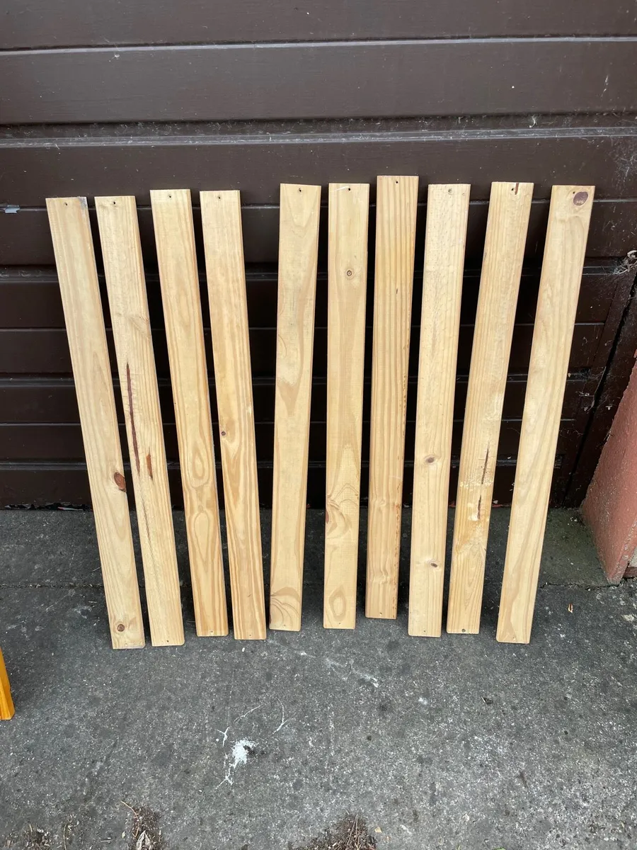 Single bed frame wooden slots only - Image 1