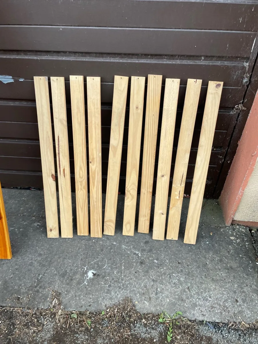 Single bed frame wooden slots only - Image 3