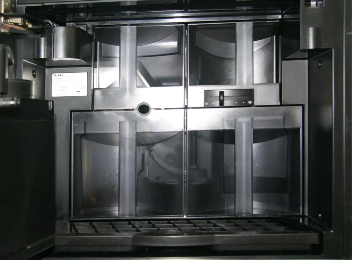 Miele Coffee Machine - Image 3