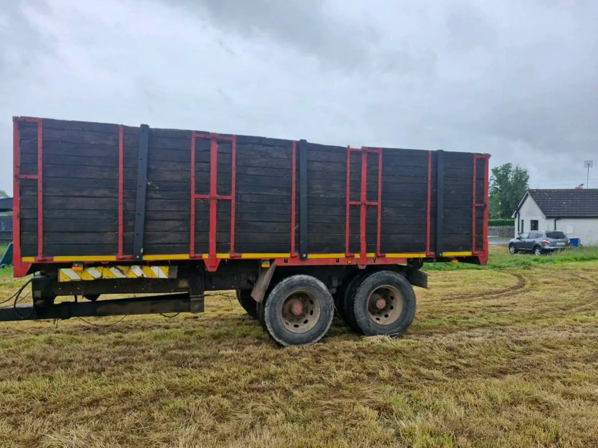 Grain traiier - Image 1