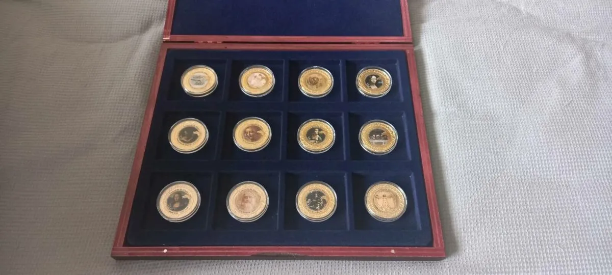 Leonardo Da Vinci Limited Edition 24k Gold set - Image 1