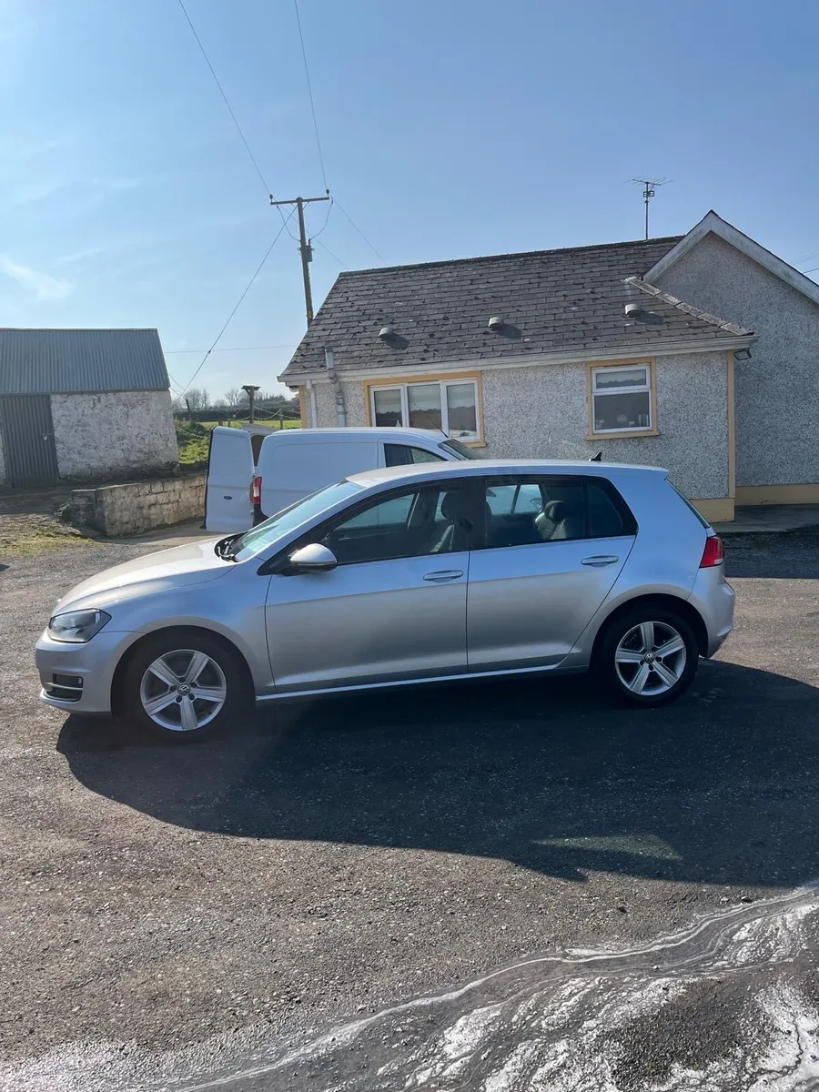 Volkswagen Golf - Image 1