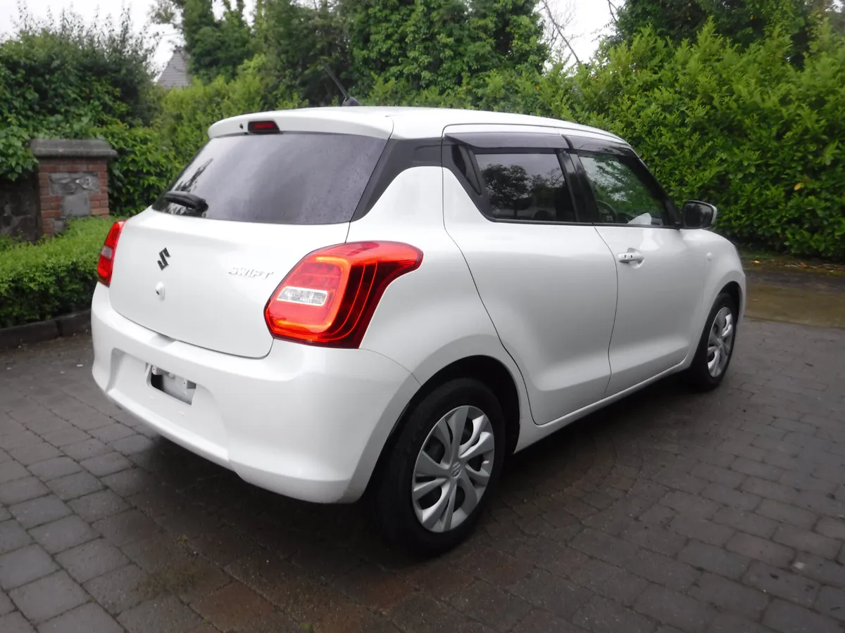 SUZUKI SWIFT 1.2 AUTO LOW MILEAGE HIGH SPEC - Image 3