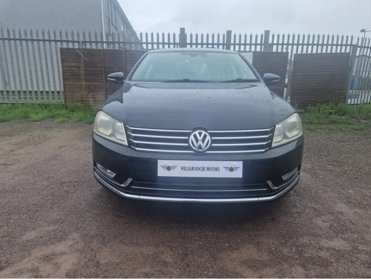 Volkswagen Passat DBA-3CCAX - Image 3