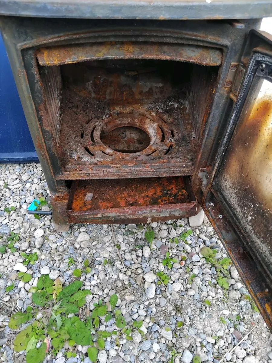 Stanley stove - Image 2