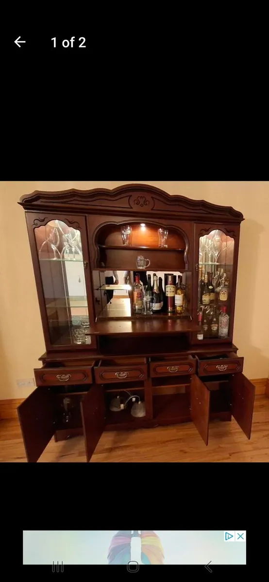 Drinks cabnet with lights &service unit 79x62x16 - Image 1