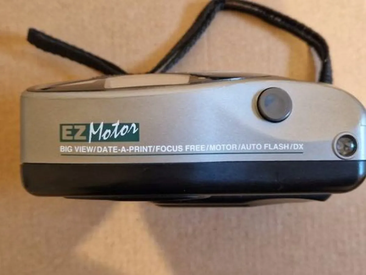 VIVITAR EZ motor Film Camera - Excellent condition - Image 4