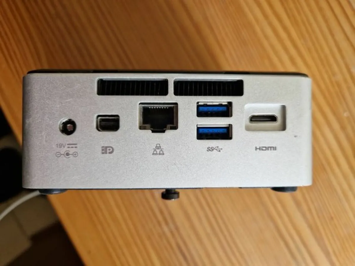 Mini PC NUC5!3RYH 2 Terrabyte 8GB Ram, Windows 10, - Image 2