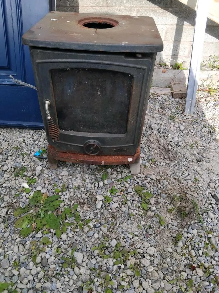 Stanley stove - Image 1