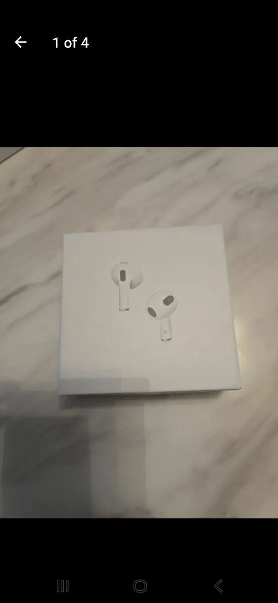 Iphone airpods - Image 1