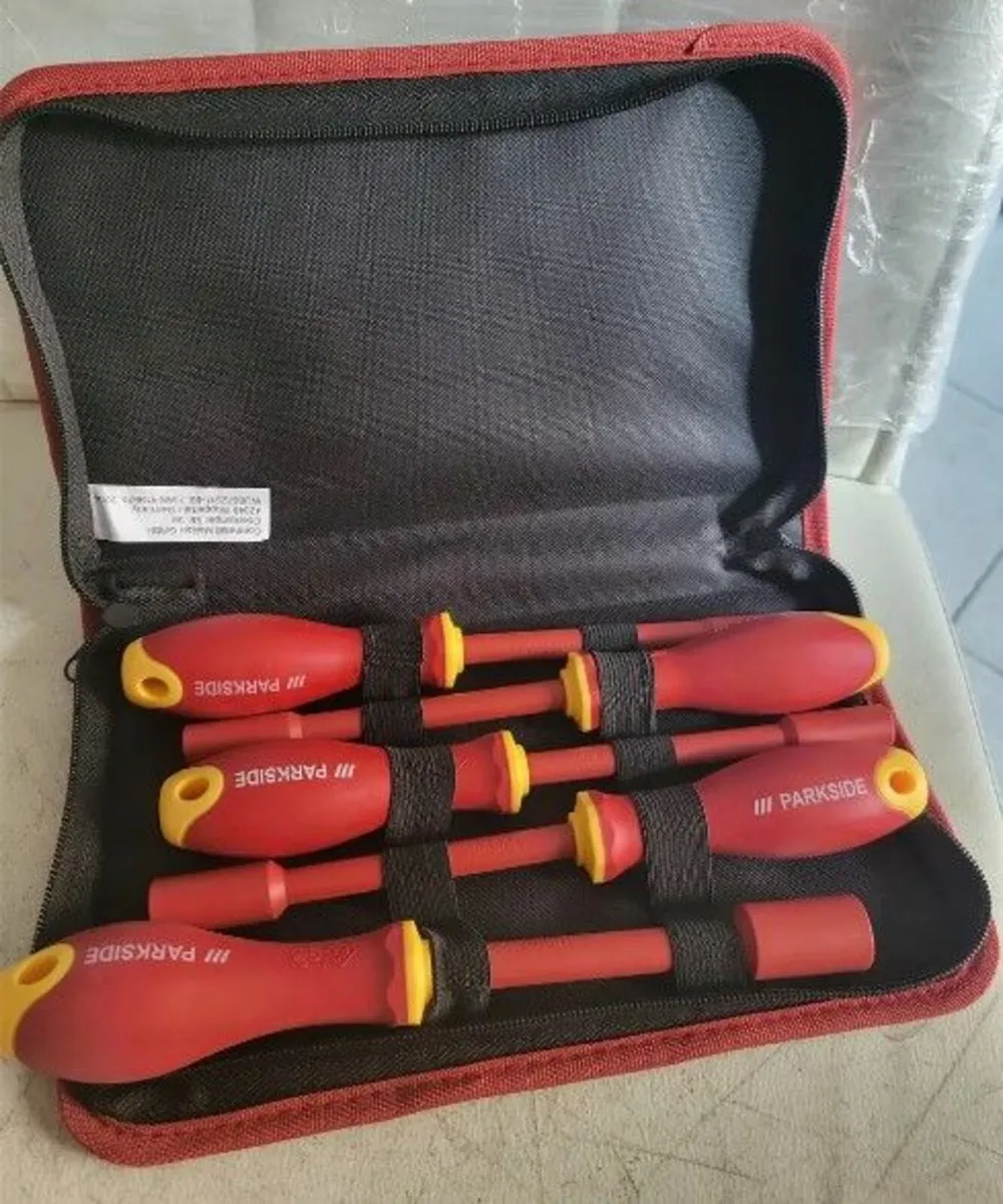 1000V Insulated Nut Driver Set - Image 1