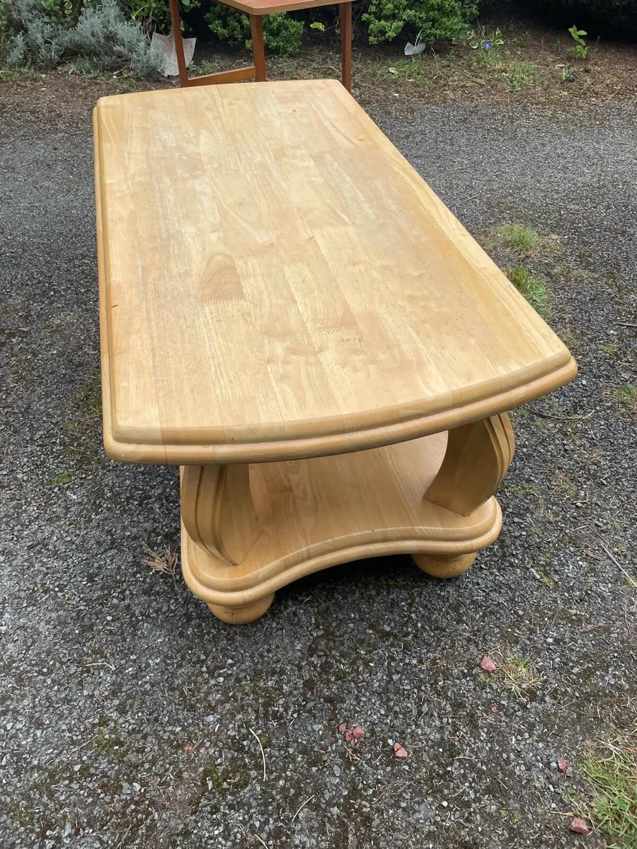 Oak coffee table - Image 4