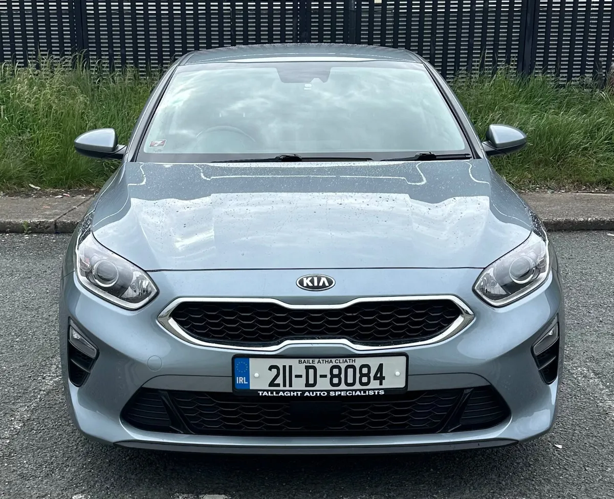 2021 Kia Ceed Commercial - Image 2