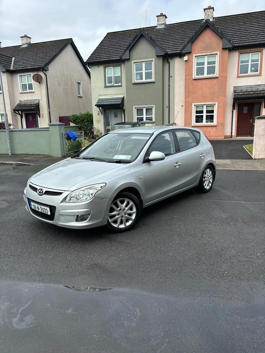 Hyundai i30 - Image 2
