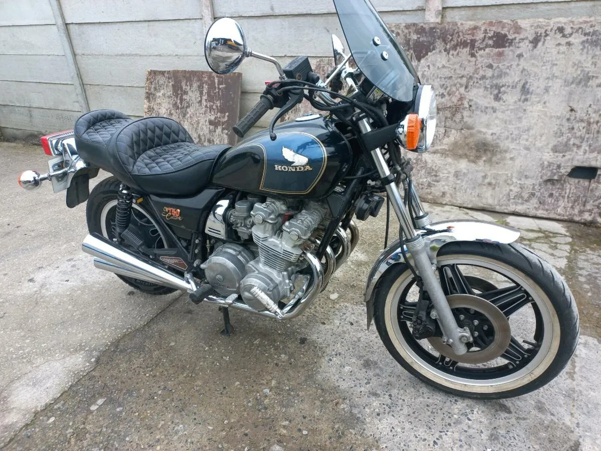 Cb 750 honda - Image 1