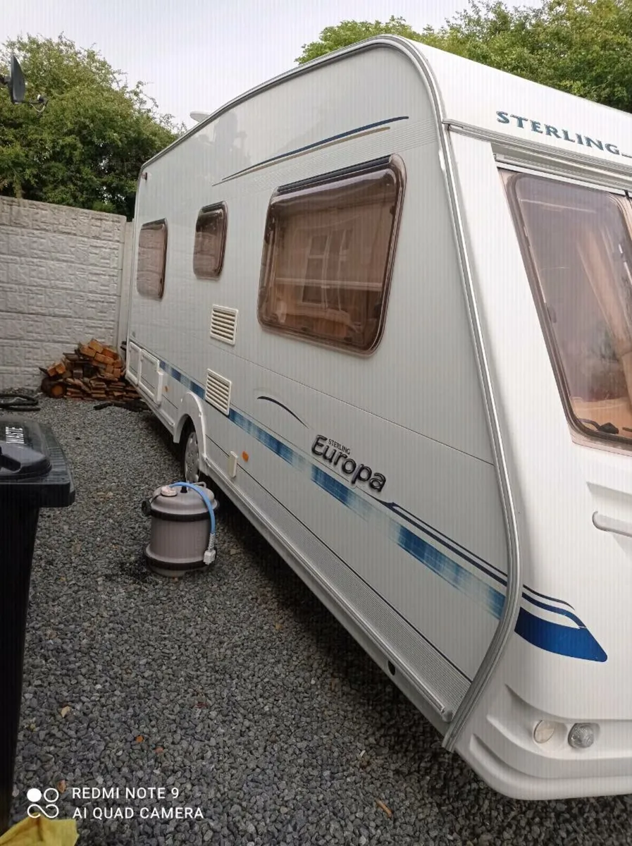 Caravan - Image 4
