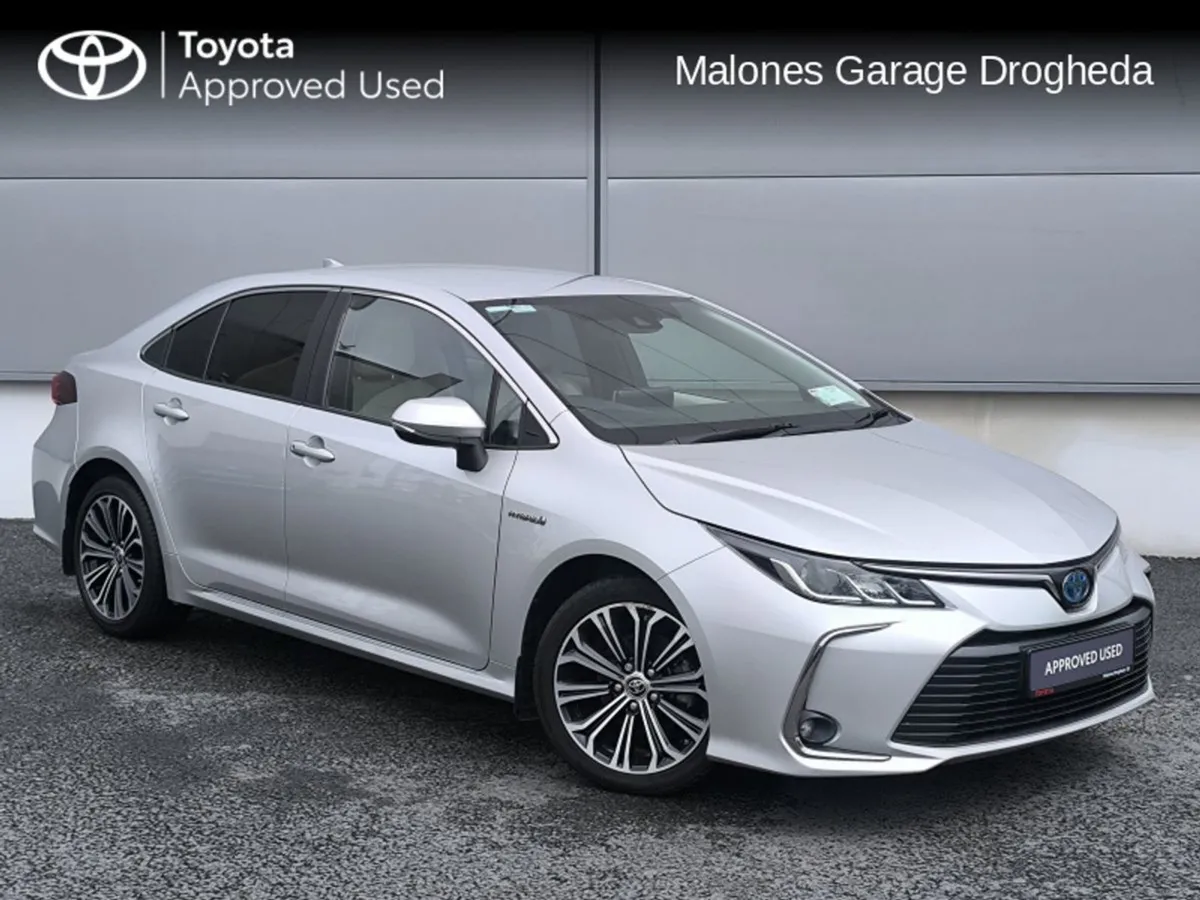 Toyota Corolla 1.8 Hybrid  leather  Luna Sport Ca - Image 1