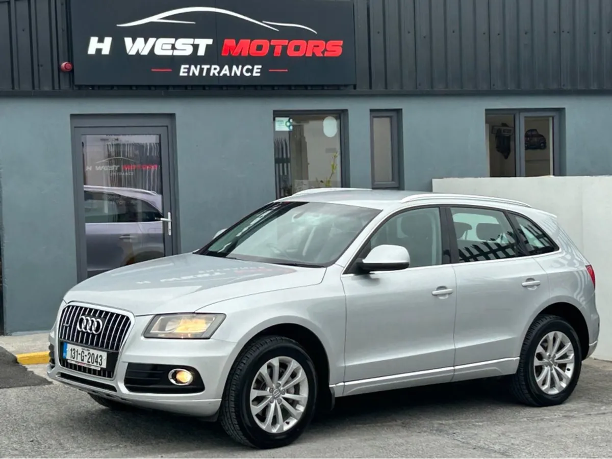 Audi Q5 2.0 TDI 177 Quattro S-tronic SE 4 4DR - Image 1