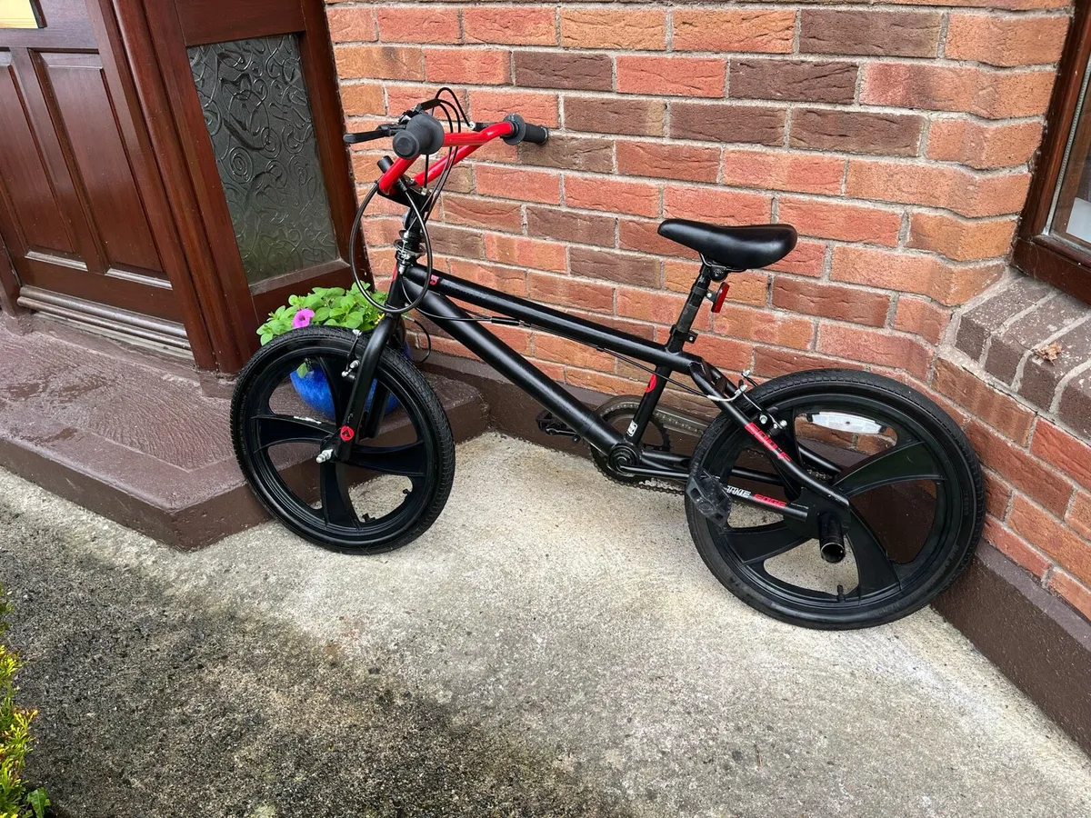 BMX bike - Image 2