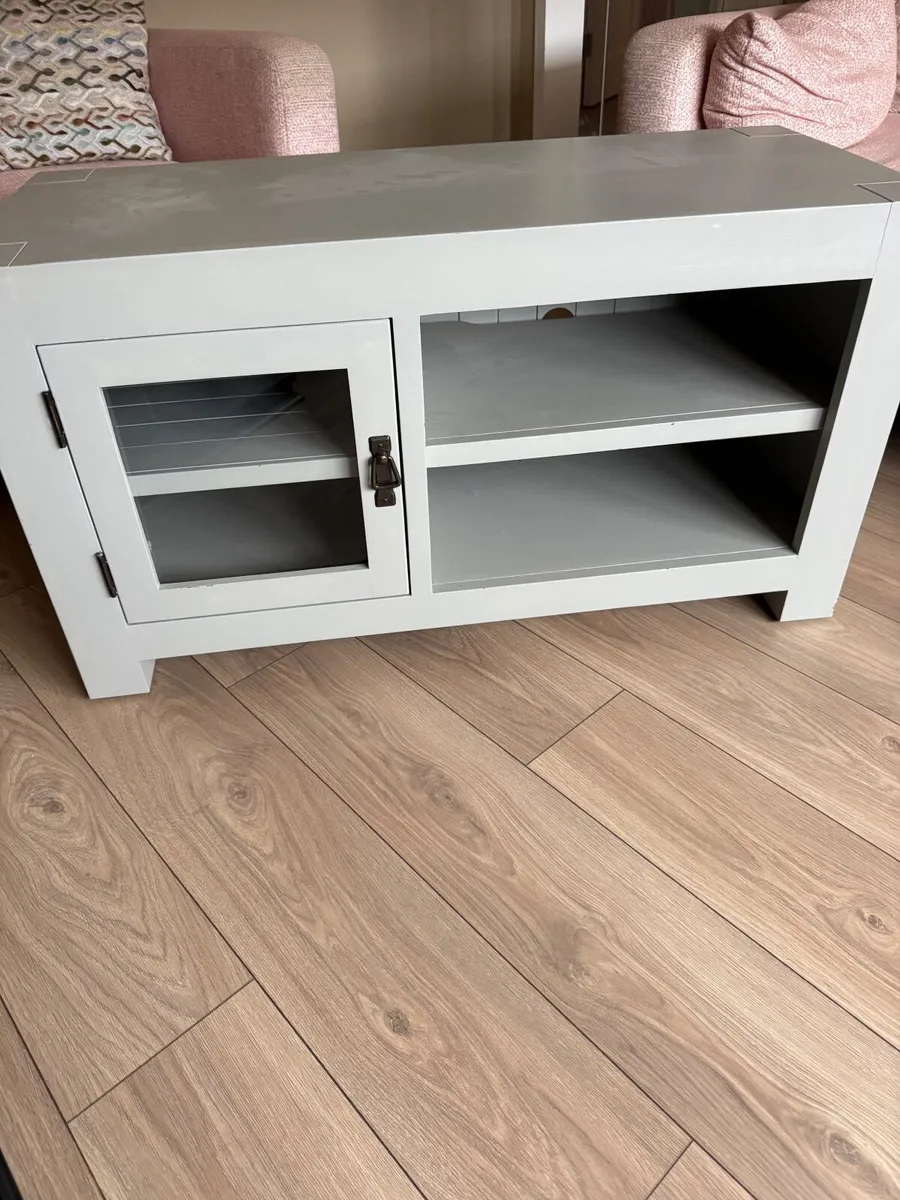 Tv unit - Image 1