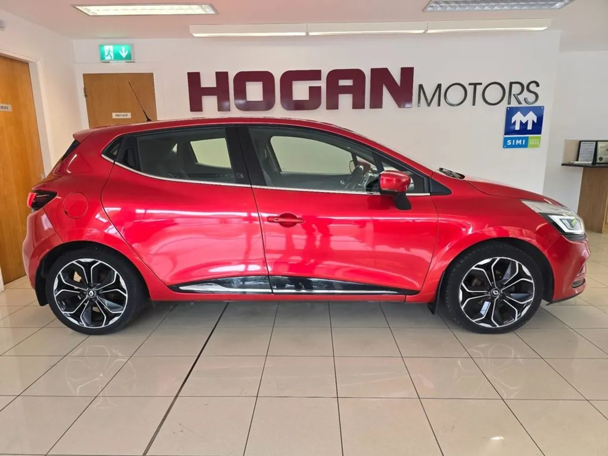 Renault Clio Dynamique S NAV Diesel Automatic - Image 3