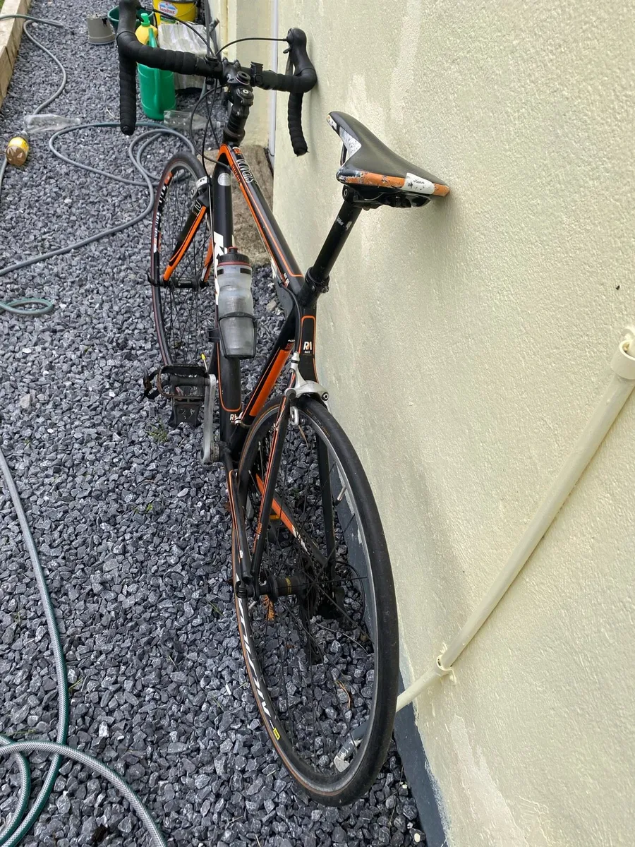 Road bike - Image 3