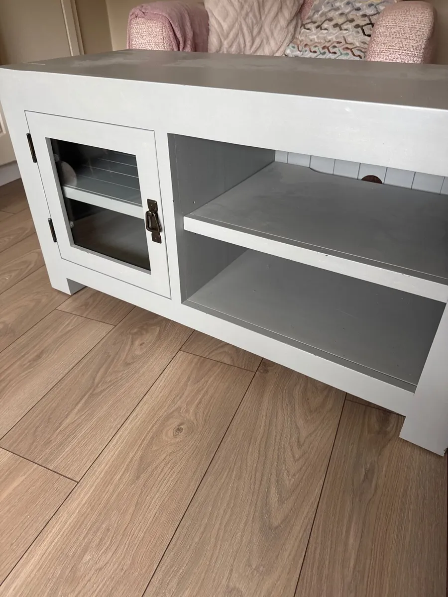 Tv unit - Image 2