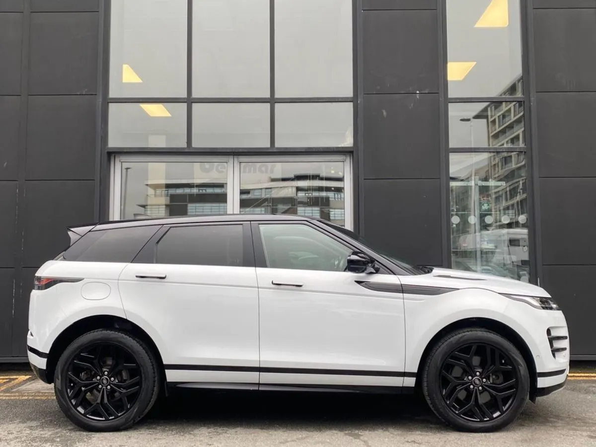Land Rover Range Rover Evoque P300e R-dynamic Bla - Image 4
