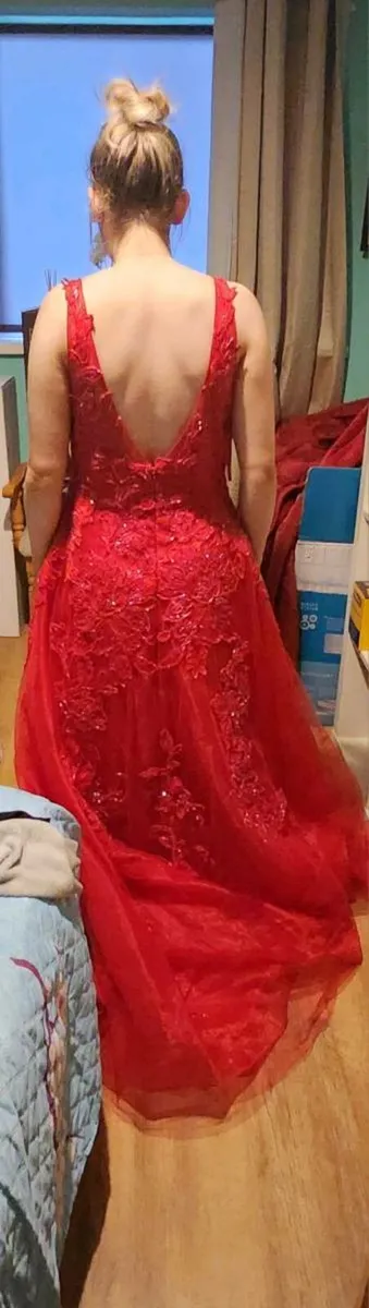 Debs dress - Image 2